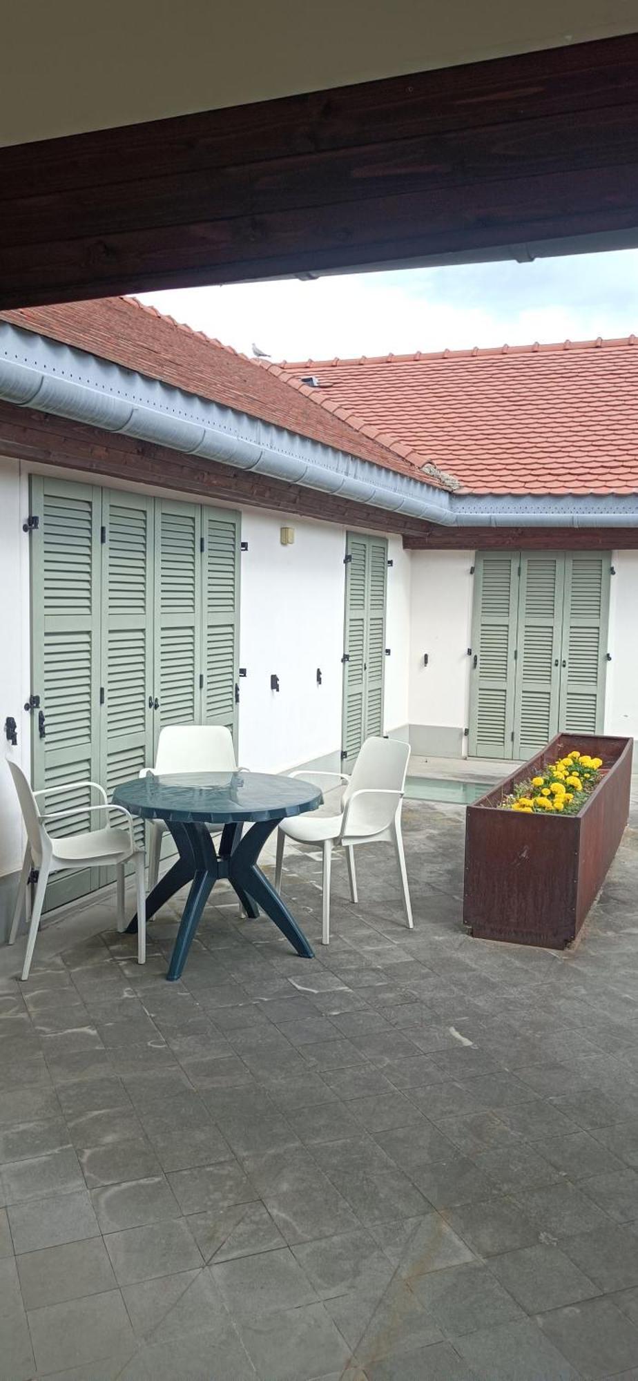 Central Terrace Escape With Jacuzzi Timişoara Extérieur photo